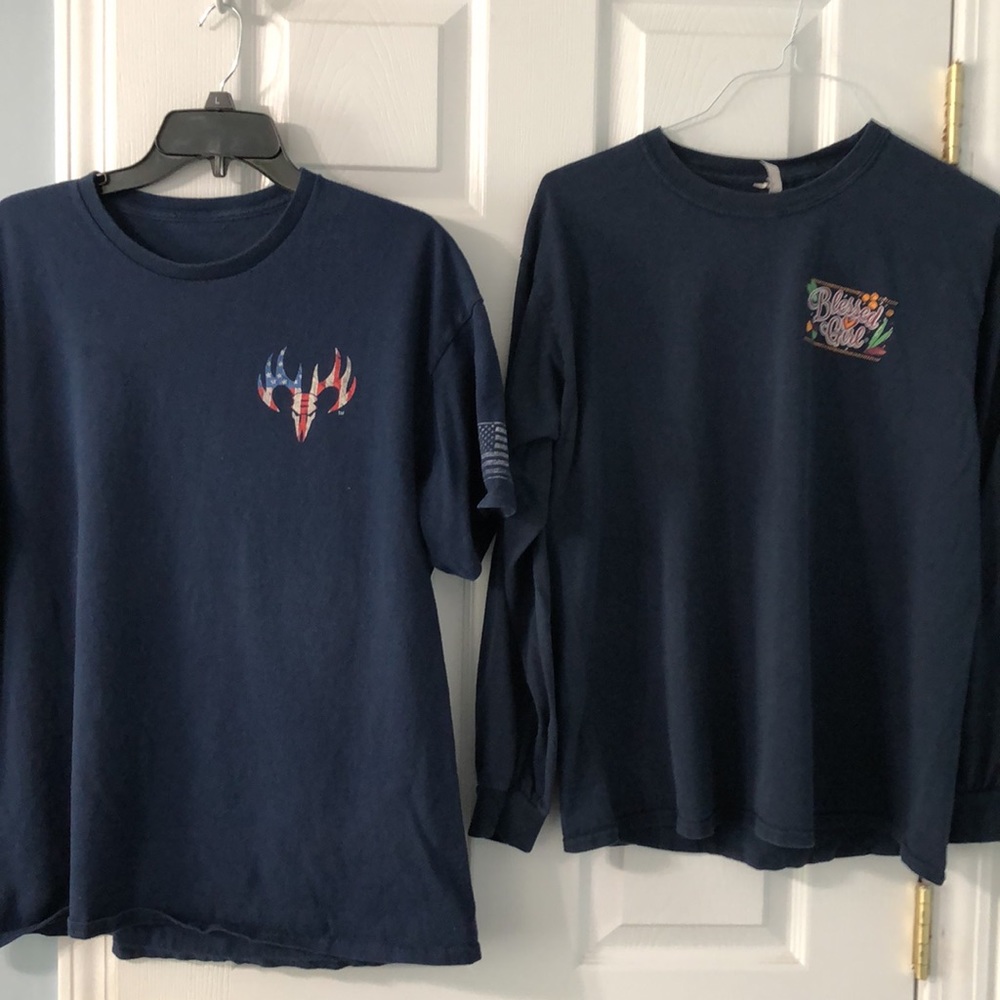 2 tees 1 long sleeve 1 short sleeve size Large